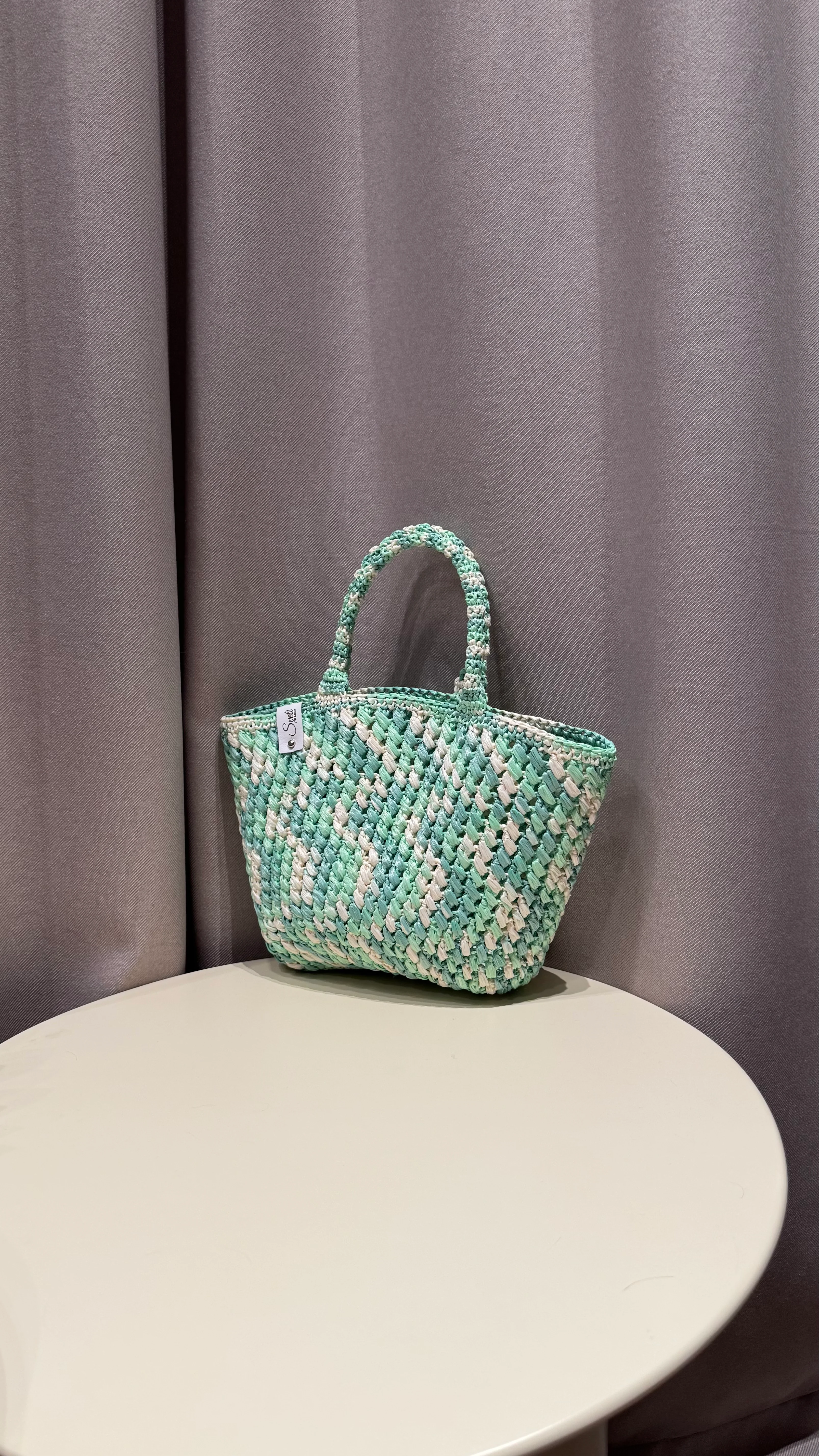 Hand-Crocheted Raffia Tote Bag – Natural Beach Bag with Sturdy Handles - Image 9